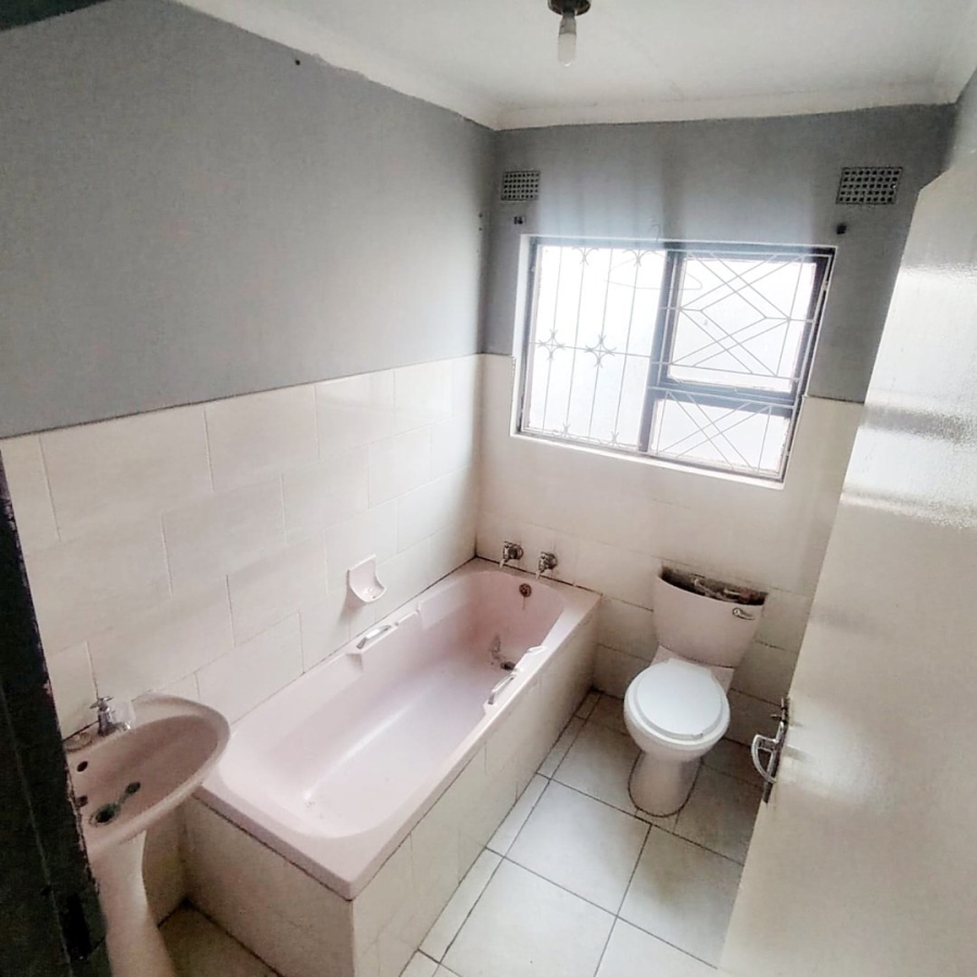 3 Bedroom Property for Sale in Mdantsane Nu 17 Eastern Cape